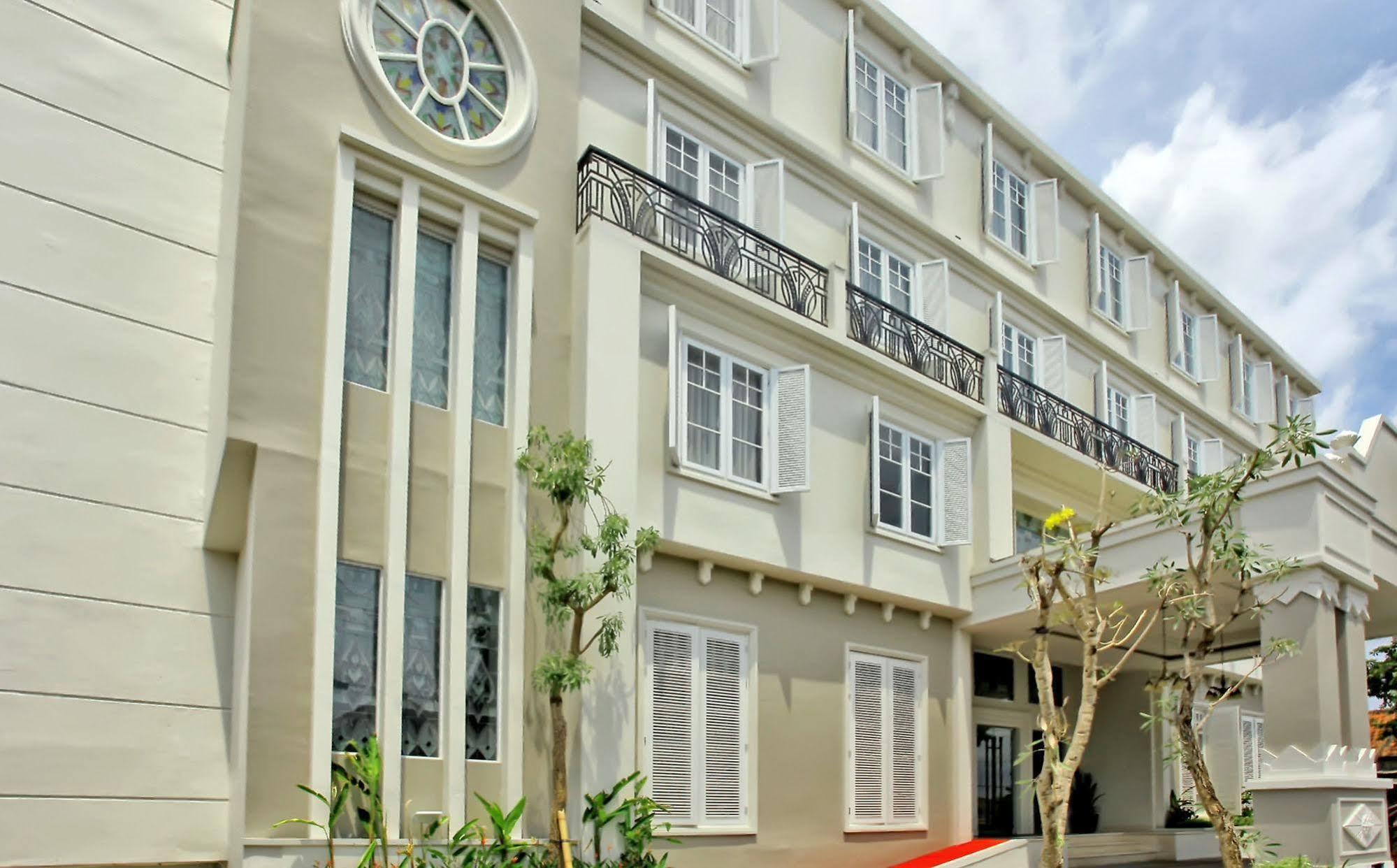 Hotel Indies Heritage Prawirotaman Jogjakarta Buitenkant foto